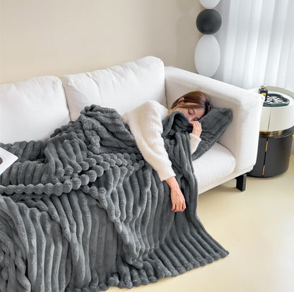 SoftWind Bubble Faux Fur Throw - Soft Luxury to Wrap Yourself In