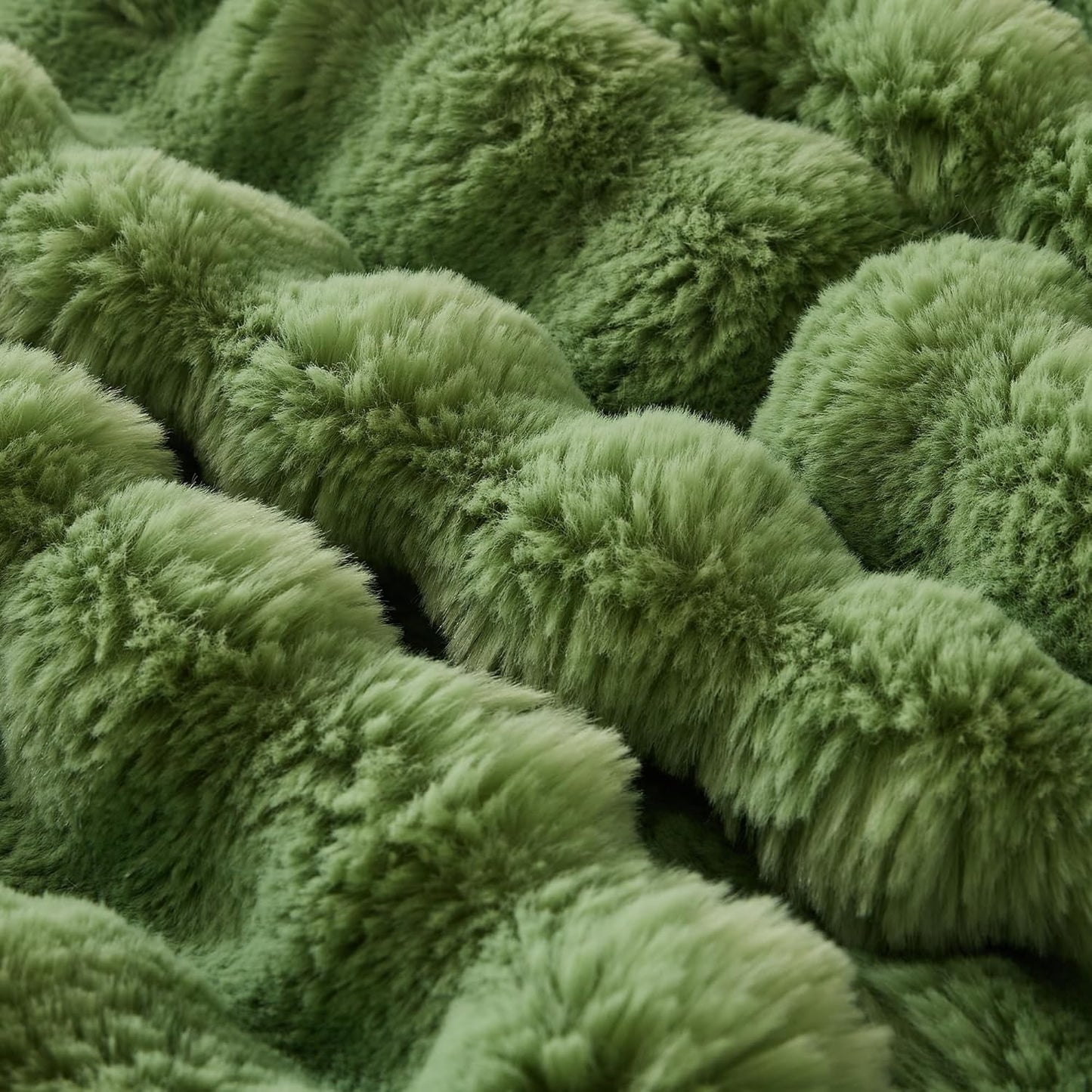 Wonderfully soft, stylish throw that brings warmth, coziness, and elegance together.