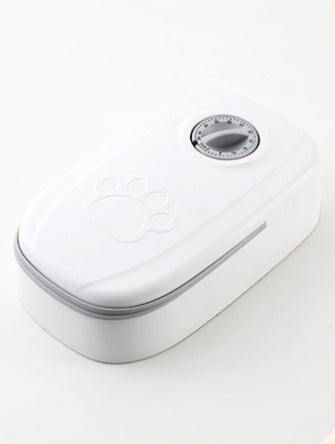 CalmFeast Feeder – Peace, Routine & Care Without the Fuss